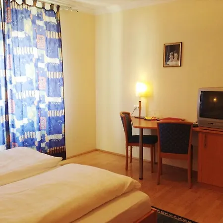 Goldener Adler 3* Linz