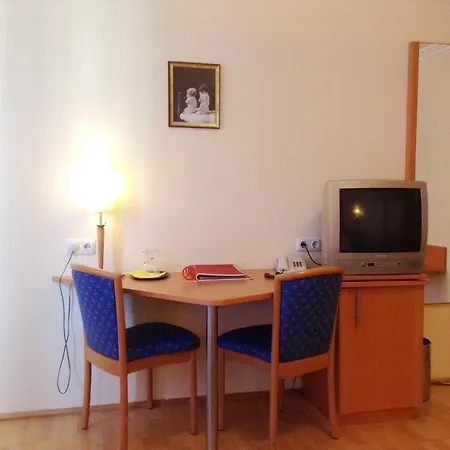 Goldener Adler Hotell